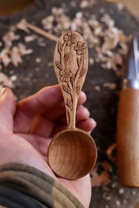 Image 8 of Wild flower Coffee Scoop 