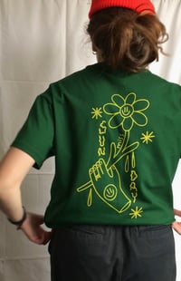 Image 2 of T-SHIRT MISS SUNDAY vert
