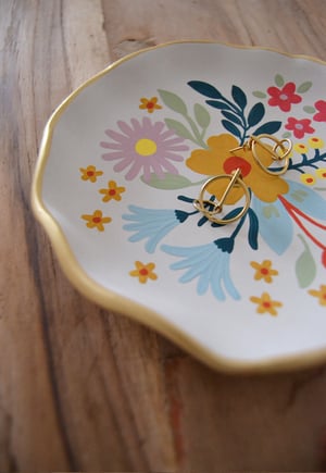 Image of PLATO DE CERÁMICA PINTADO A MANO - 50