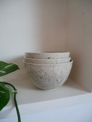 Image of Set of Three Splattered Bowls