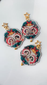 Image 2 of MXTX Christmas Wreath Charms 