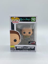 MORTY WITH LAPTOP *EXCLUSIVE*