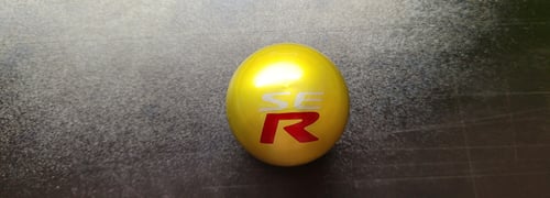 Image of SE-R Anodized Aluminum Round Shift Knob For B15