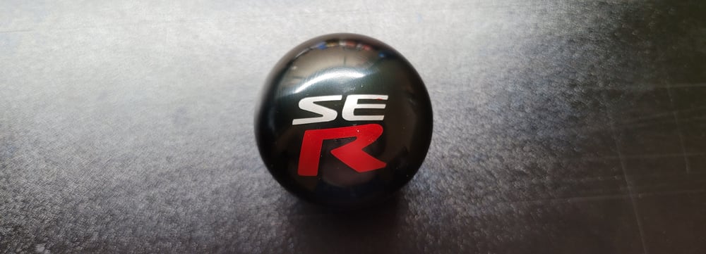 Image of SE-R Anodized Aluminum Round Shift Knob For B15