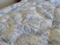 Image 1 of Stunning Toile de Jouy in Delft Blue Single Eiderdown - Ready to Go!