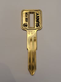 Image 1 of NISSAN Sunny M290 Key Blank