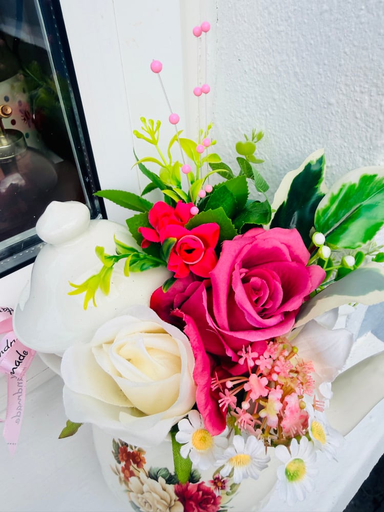 Image of Porcelain Tea Pots 