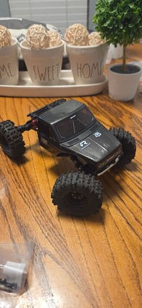 Image 1 of Redcat Apex 18 (Used)