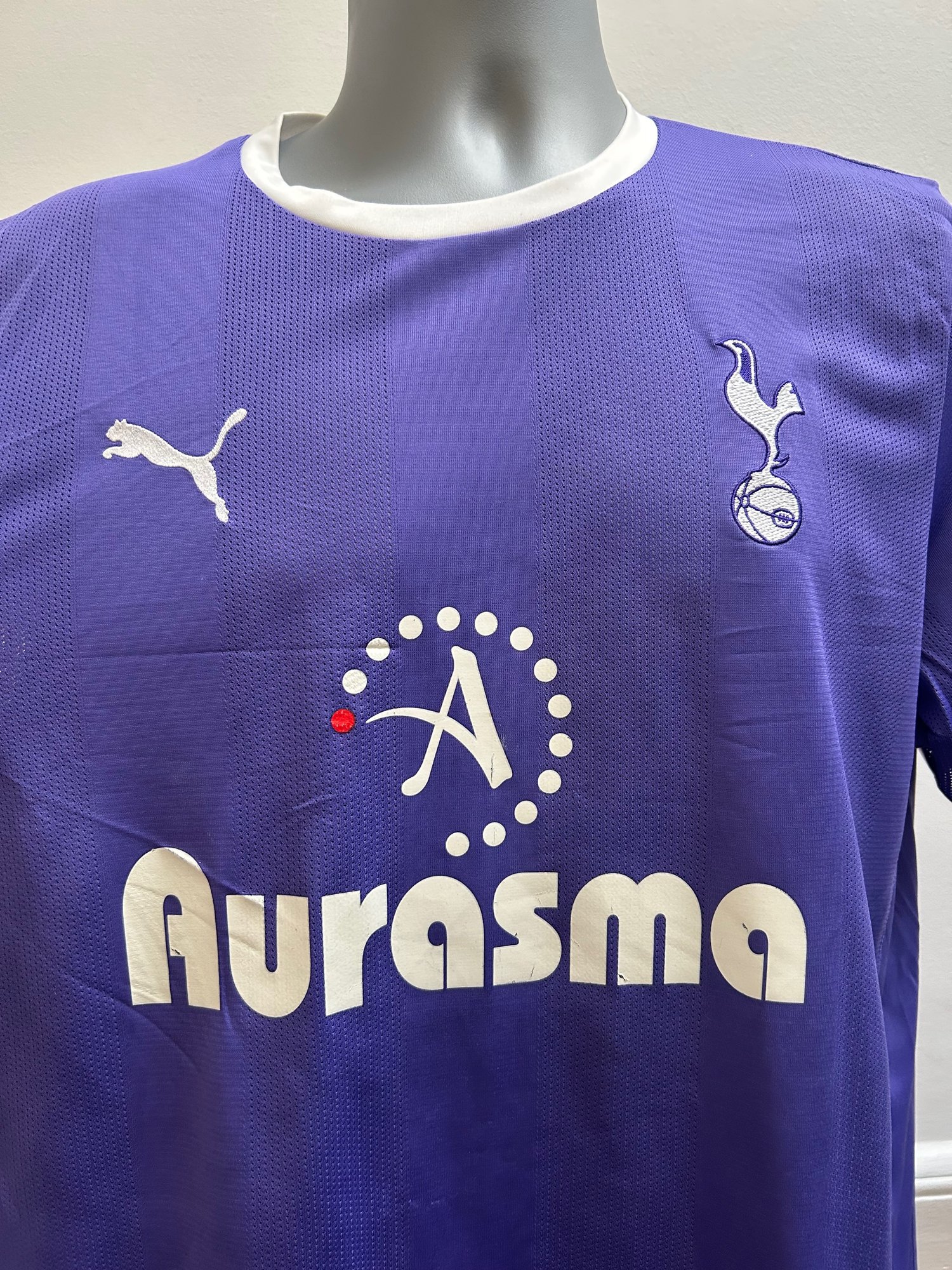 Image of Tottenham Hotspur “VAN DER VAART 11” 2011/12 Away Shirt + PL patches (L)