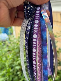 Image 2 of Zodiac Streamer Bows