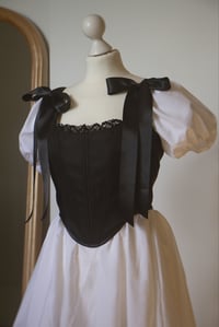 Image 3 of Luna Corset