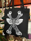 Totebag « Fémurs et papillon »