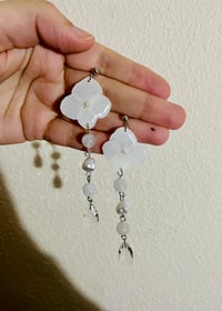Image 2 of 🤍Hydrangea Dangles🤍 Quartz&Pearls