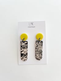 Paire de boucles d'oreilles céramique TOTA citron