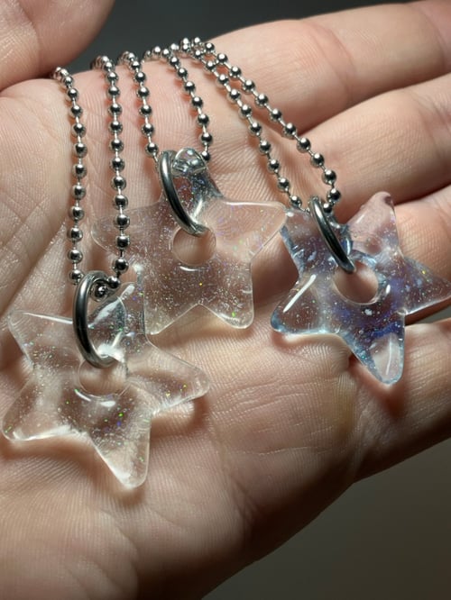 Image of crushed opal stars 