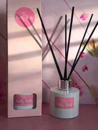 Image 1 of White Bottle Reed Diffuser 