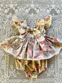 Image 2 of Surprise Hyacinth Set