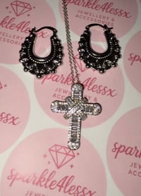 Creoles and cross sliver