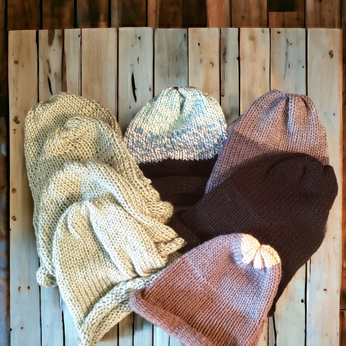 CLASSIC / Frosty Wax / light grey — Lynn & Lawrence | Handknit Alpaca  Beanies