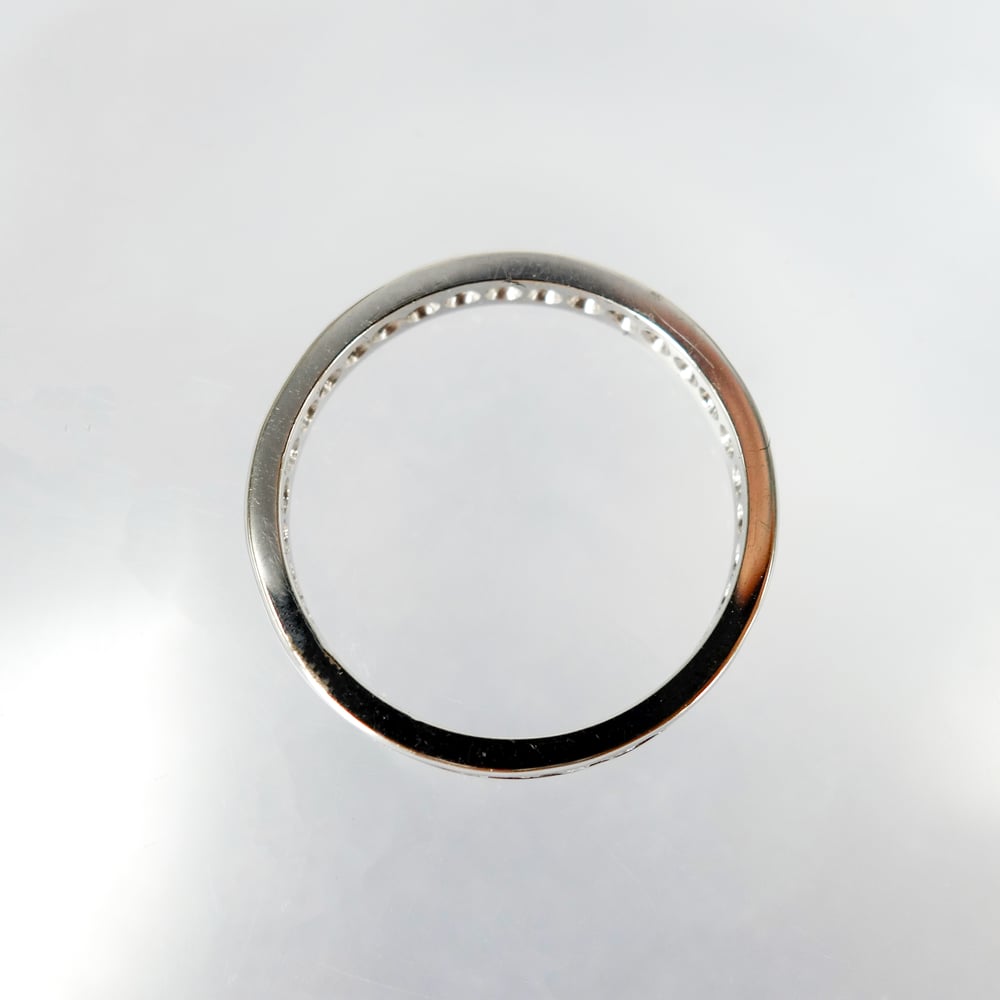 Image of 18ct white gold diamond channel set ring. PJ4143