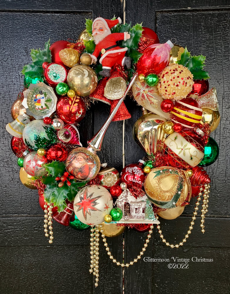 Image of Double Santas Wreath