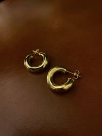 Image 4 of OLA HOOPS ~ gold