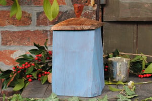 Image of Large blue shrinkpot - Grande boîte suedoise bleue