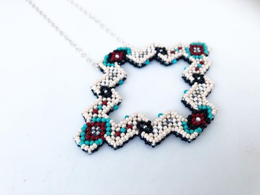 Image of Empire Necklace beaded (reversible) 