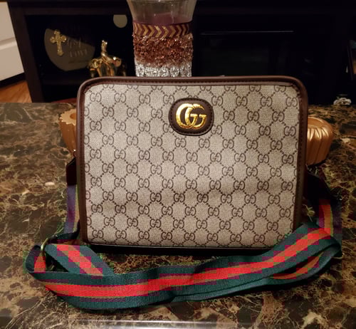 Image of Gloria