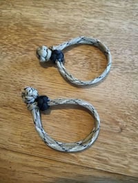 Image 2 of Bushcraft Soft Shackle Gift Set