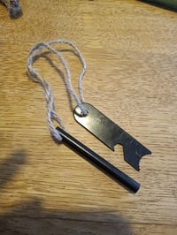 Image 2 of Off-Trail Bushcraft Ferro Fire Starting Gift Set