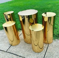Gold shiny cake stand 