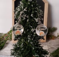 'WInter Wonderland Snow Globe' Earrings 