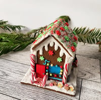 Image 1 of Winter Wonderland GingerBread Decor House 
