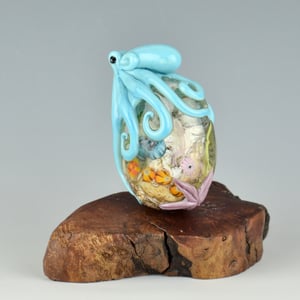 Image of LG. Octopus Garden Aquarium Bead - Flamework Glass Sculpture Bead