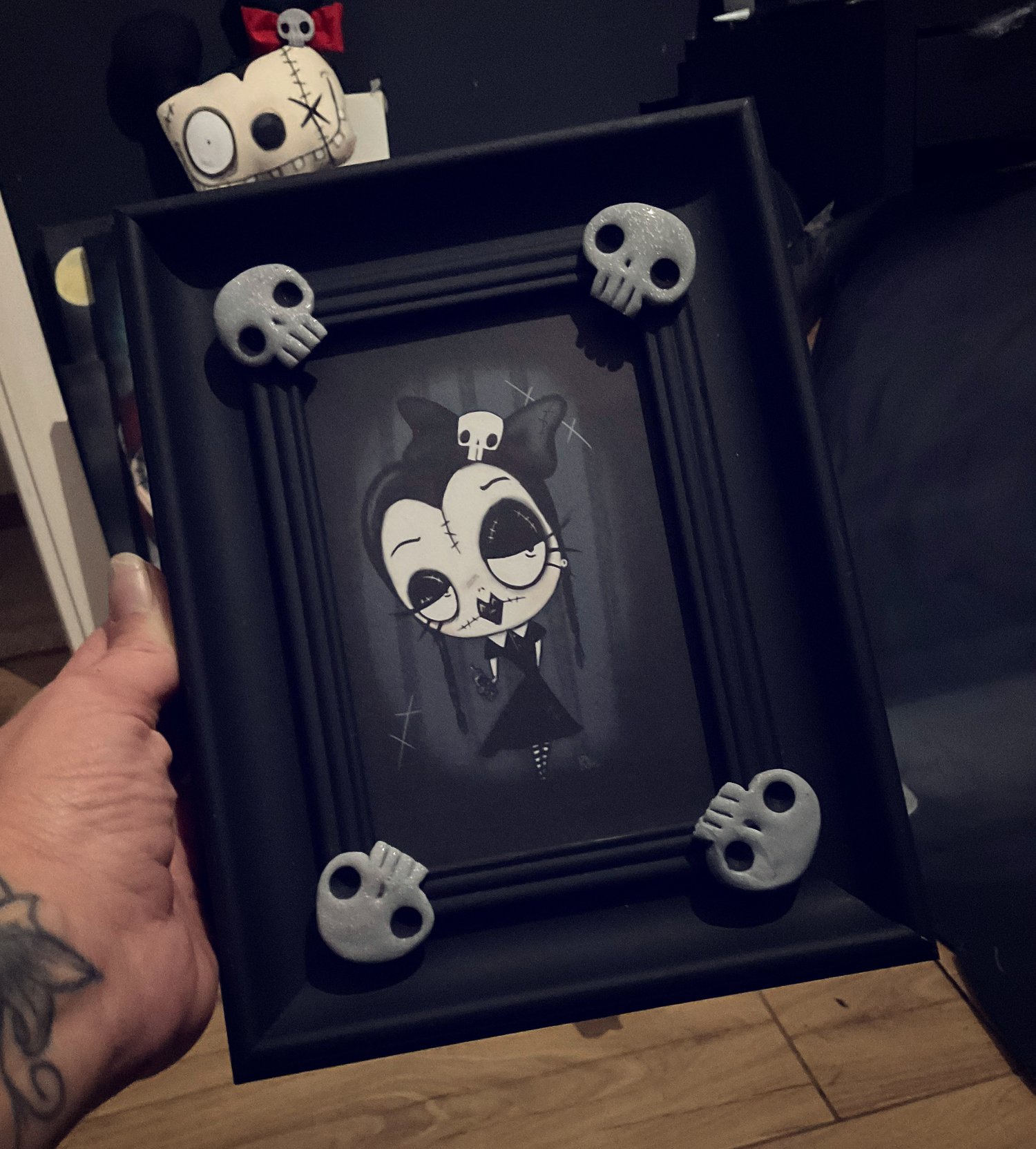 Skull Frame With Wednesday!🖤