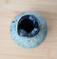 Image 2 of green and black sake set