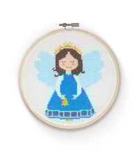 Image 5 of Angel Cross Stitch Kit
