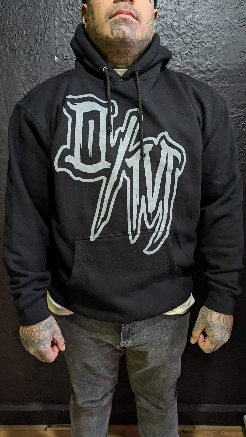 O/M LOGO HOODIE BLACK