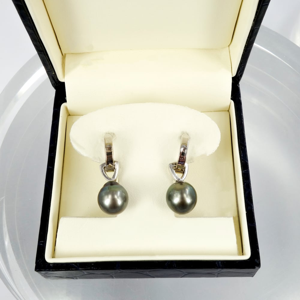 Image of 14ct white gold, tahitian pearl drop pearl earrings. SH