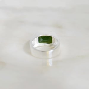 Image of Vietnam Green Jade rectangular cut wide band silver ring no.2