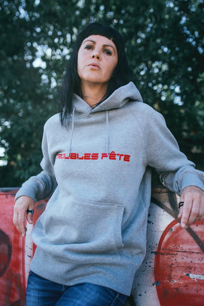 Image of SWEAT CAPUCHE TROUBLES FETE SANG GREY