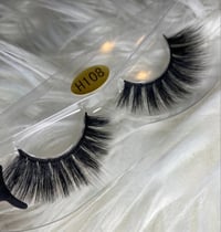 Image 1 of Natural Lash