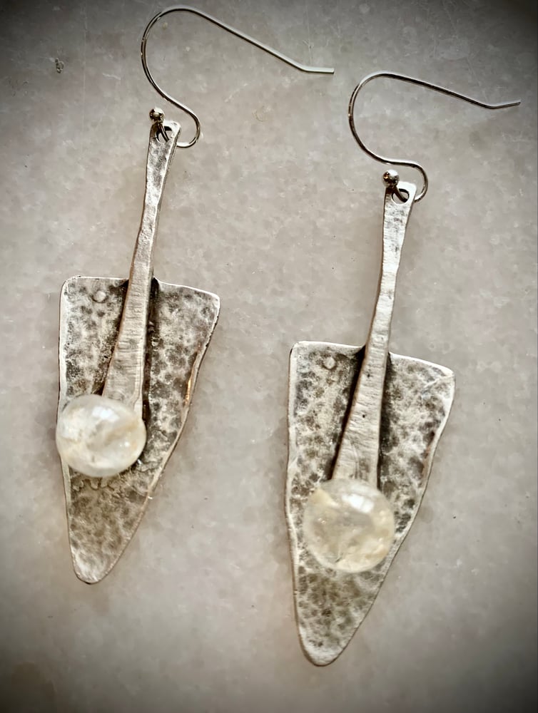 Image of 3 piece hammered silver phantom quartz set
