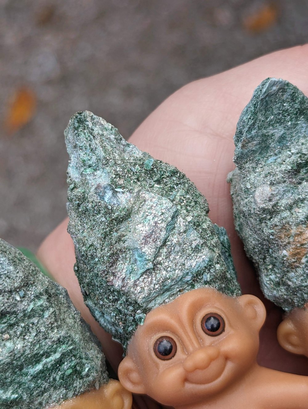 Glittery Fuchsite Crystal Troll Shorty 3.5"