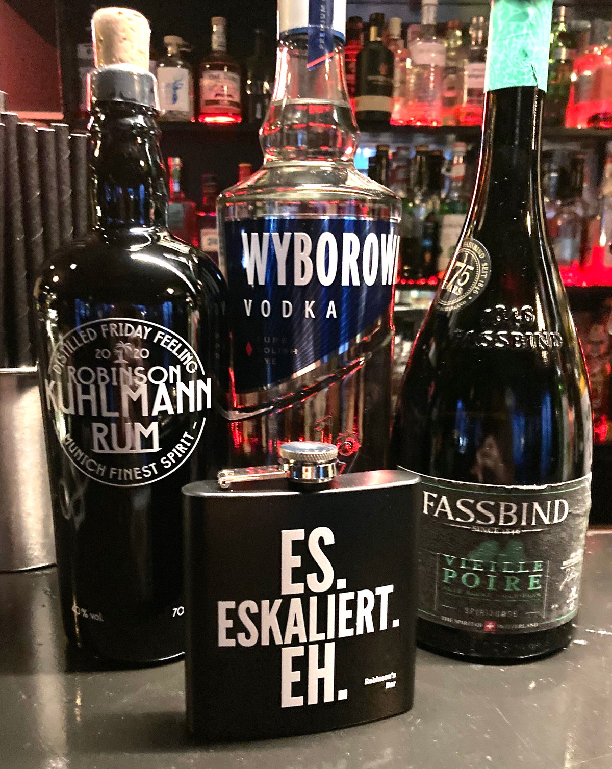 Image of Es Eskaliert Eh Flachmann *limited edition