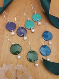 Image 2 of Enameled Penny Earrings with Freshwater Pearl Drop 3XJ