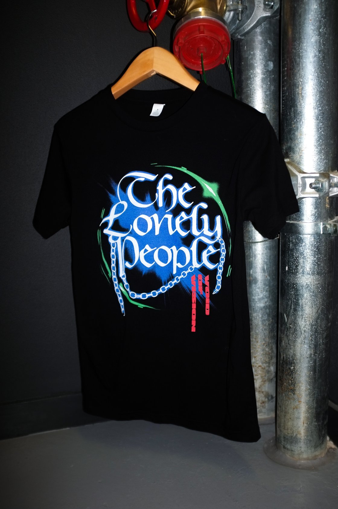 Image of THE LONELY PEOPLE TEE