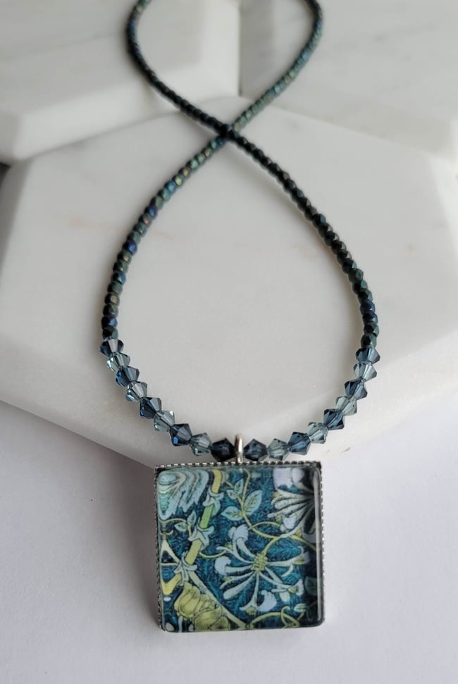 Art Nouveau Flowers + Vines Necklace