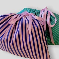 Image 3 of Mink brown cordoroy reversible tote bag with William and Morris lining